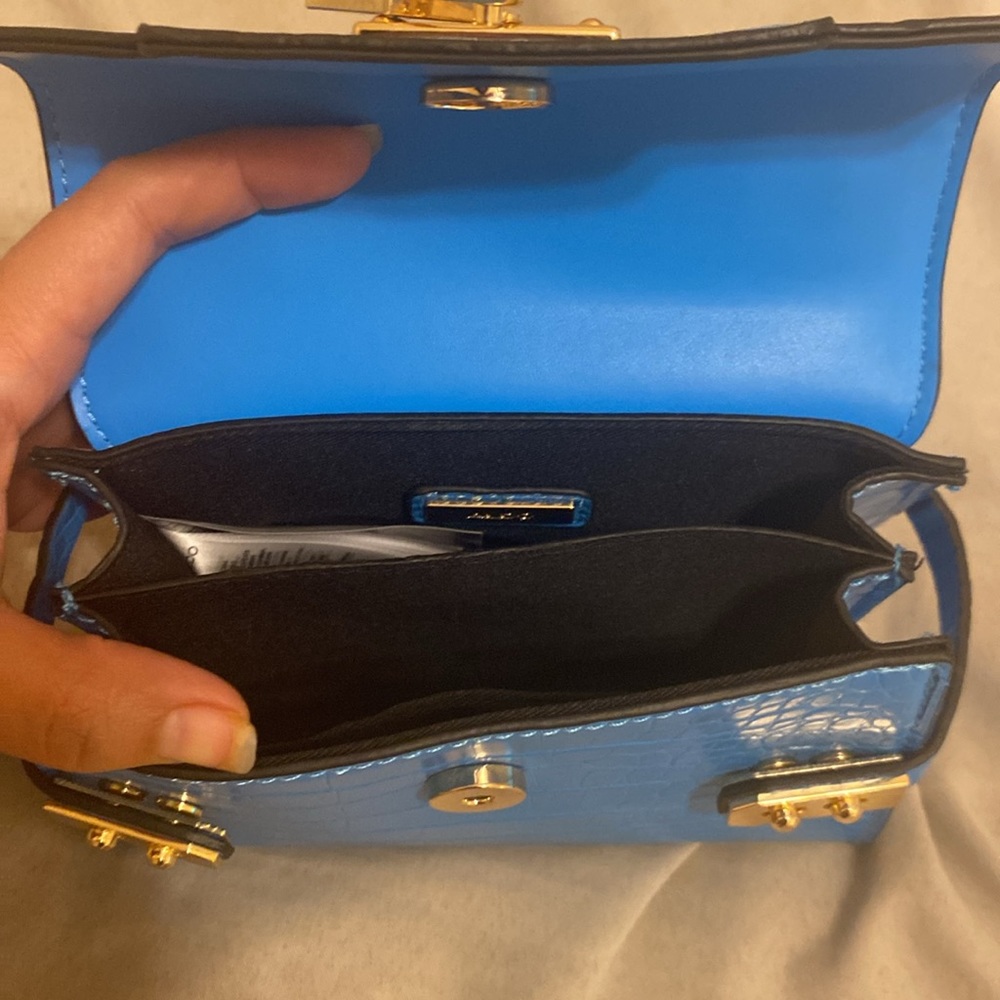 Cute Aldo cobalt blue! (crossbody bag) satchel compartment, size 5 1/2 x 2 NEW - Picture 2 of 2